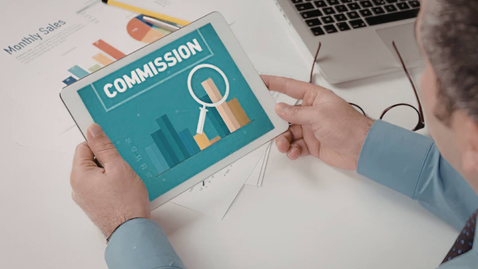 platform commission impact on quick commerce margins ecommerce analytics illustration