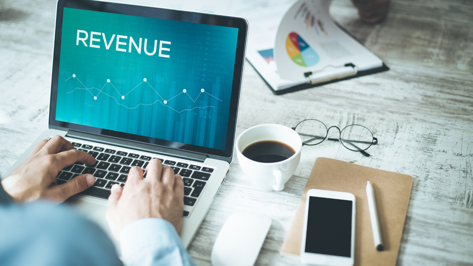 revenue growth and marketplace performance analysis showing d2c investor metrics and scalability