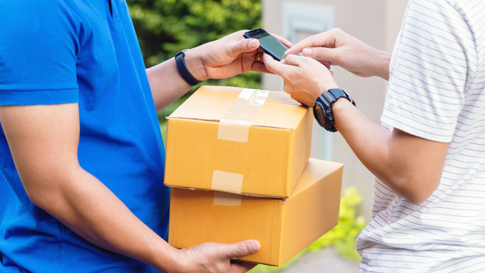 Comparison of COD and prepaid return rates across Indian ecommerce categories