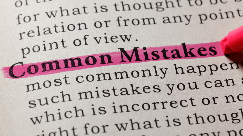 Common mistakes in bulk label printing, highlighting incorrect processes that cause errors, delays, and dispatch problems.