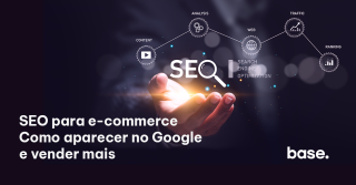 mapa mental com plano de fundo com mão de um empresário estendendo a mão para o letreiro seo para e-commerce